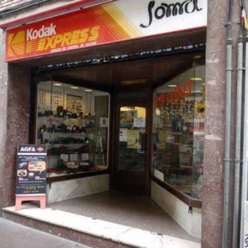 Revelat analògic i digital a Barcelona Foto Joma